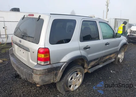2006 Ford Escape Xlt/Xlt Sport из США, поврежденный, VIN 1FMYU93126KC24833
